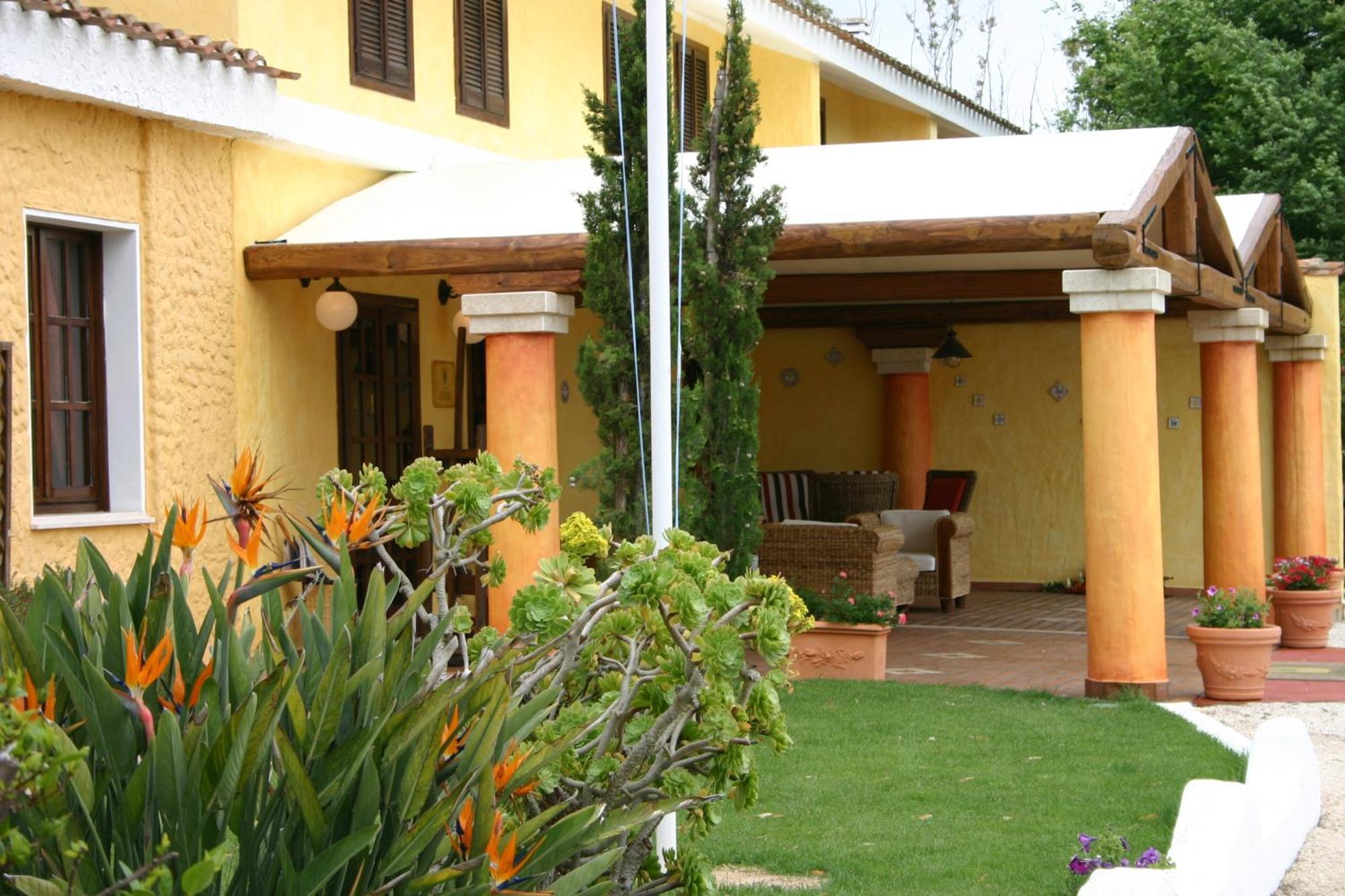 Is Benas Country Lodge San Vero Milis Exterior foto